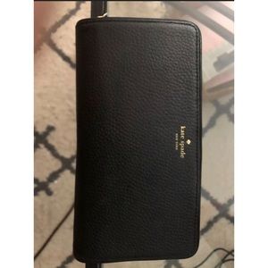 Kate Spade Black Pebbled Wallet